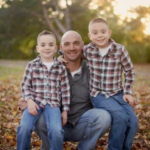 Meet your Posher, Eric